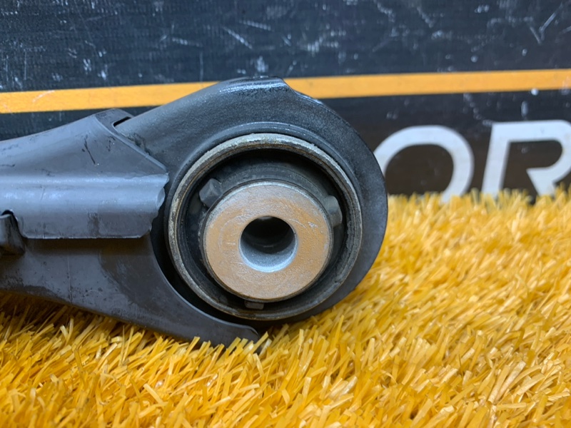 Рычаг подвески нижний, 960 рублей, Красноярск