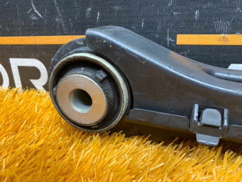 Рычаг подвески нижний, 960 рублей, Красноярск