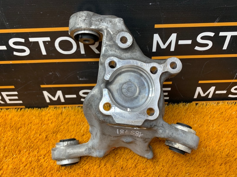 кулак поворотный, 2000 рублей, Красноярск