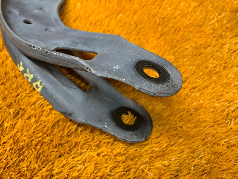 Рычаг подвески верхний, 870 рублей, Красноярск