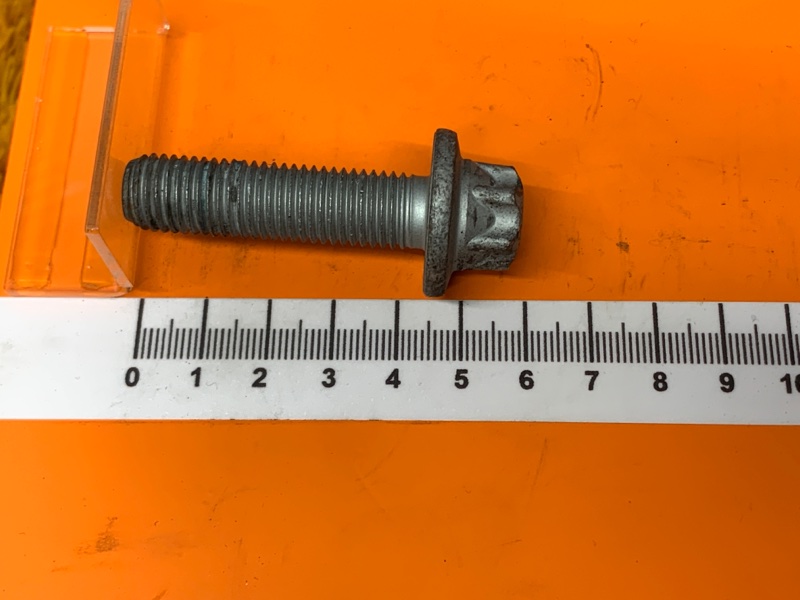 Болт суппорта, 280 рублей, Красноярск