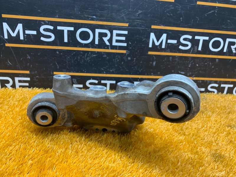 кулак поворотный, 2000 рублей, Красноярск