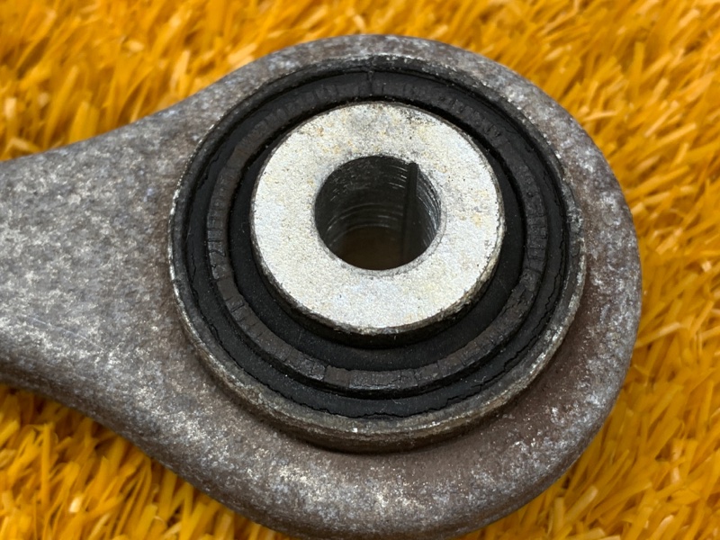 Рычаг подвески верхний, 500 рублей, Красноярск