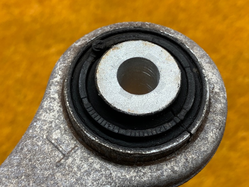 Рычаг подвески верхний, 500 рублей, Красноярск