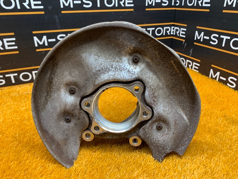 кулак поворотный, 1500 рублей, Красноярск