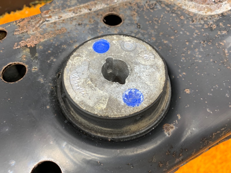 Балка поперечная (подрамник), 4000 рублей, Красноярск