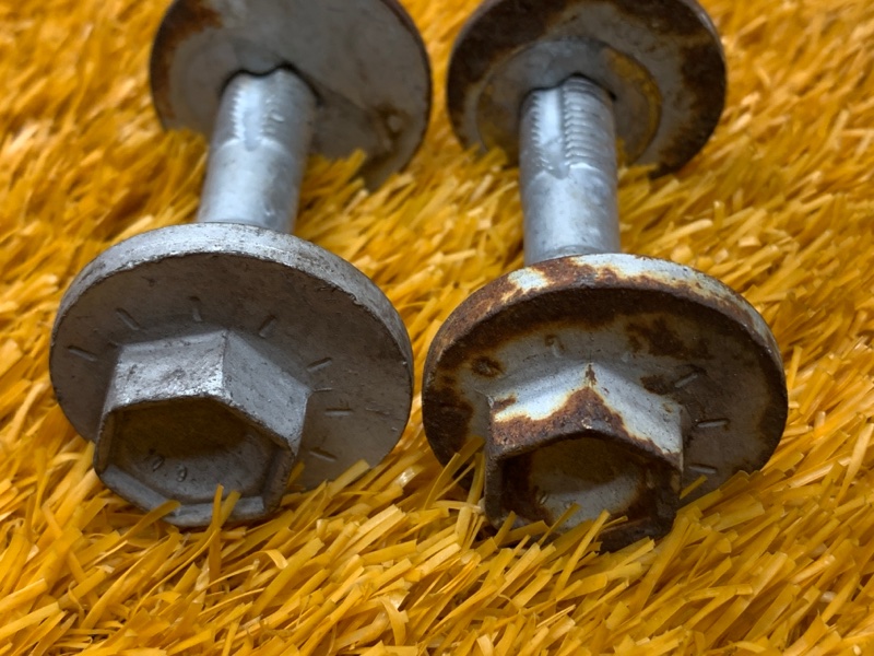 Болт развальный, 600 рублей, Красноярск