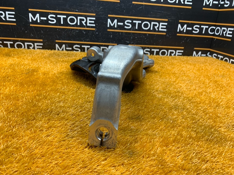 кулак поворотный, 8000 рублей, Красноярск