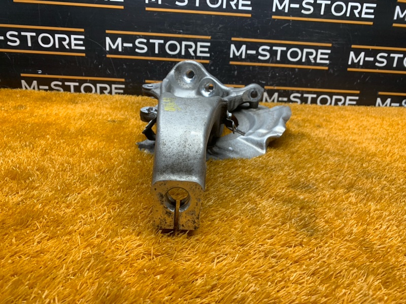 кулак поворотный, 1300 рублей, Красноярск