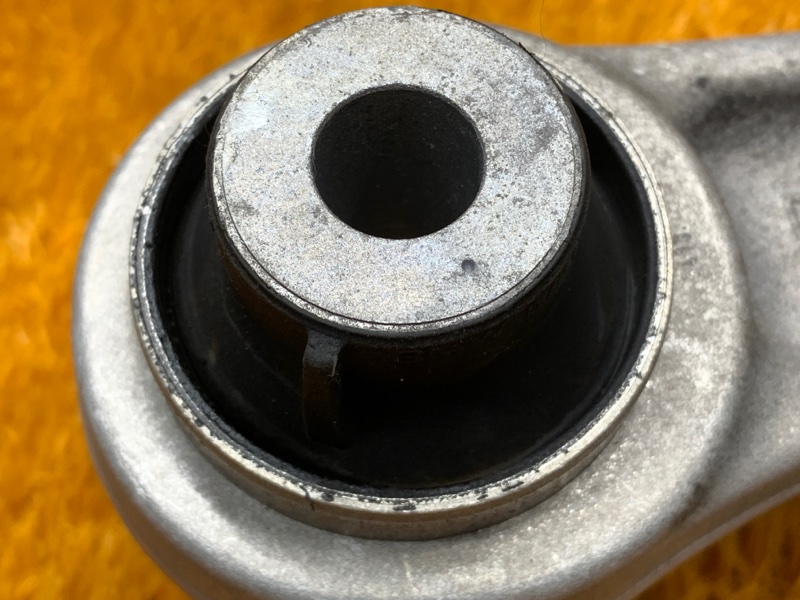 Рычаг подвески нижний, 2880 рублей, Красноярск