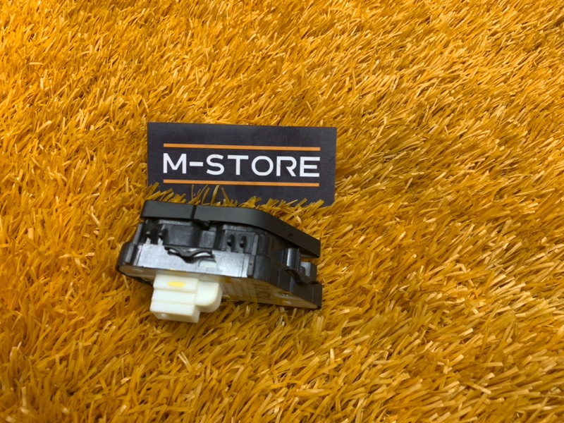 Кнопка центрального замка, 350 рублей, Красноярск