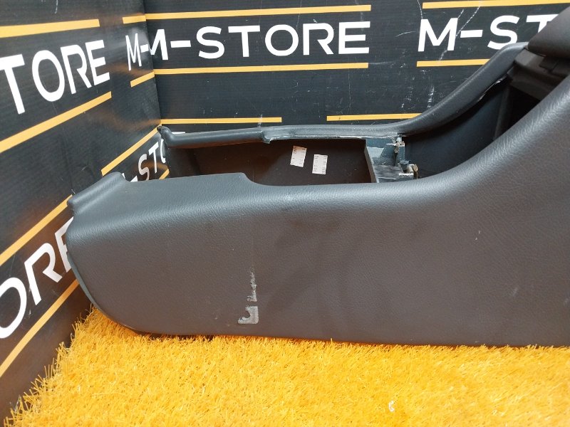 подлокотник, 2440 рублей, Красноярск