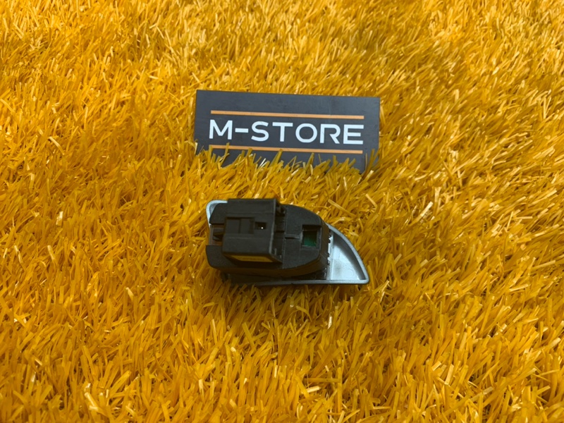 Кнопка центрального замка, 350 рублей, Красноярск