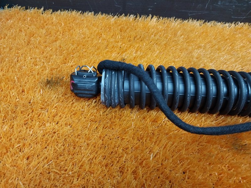 амортизатор багажника, 3500 рублей, Красноярск