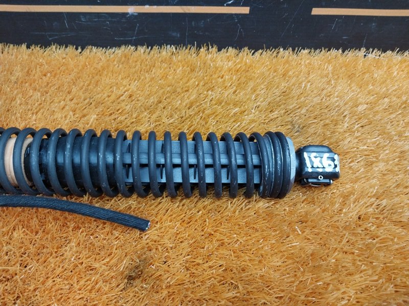 амортизатор багажника, 3500 рублей, Красноярск