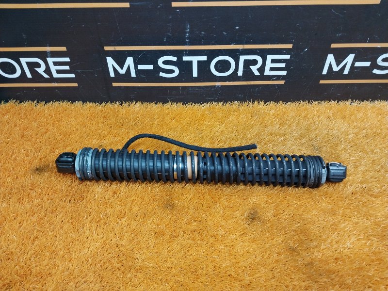 амортизатор багажника, 3500 рублей, Красноярск