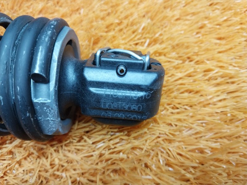 амортизатор багажника, 3500 рублей, Красноярск