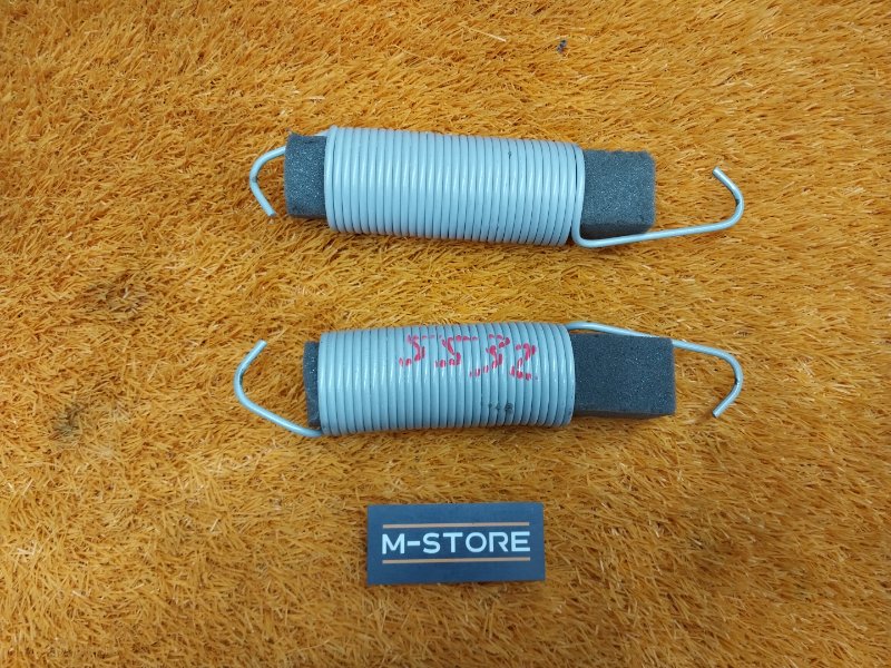 Пружина багажника, 820 рублей, Красноярск