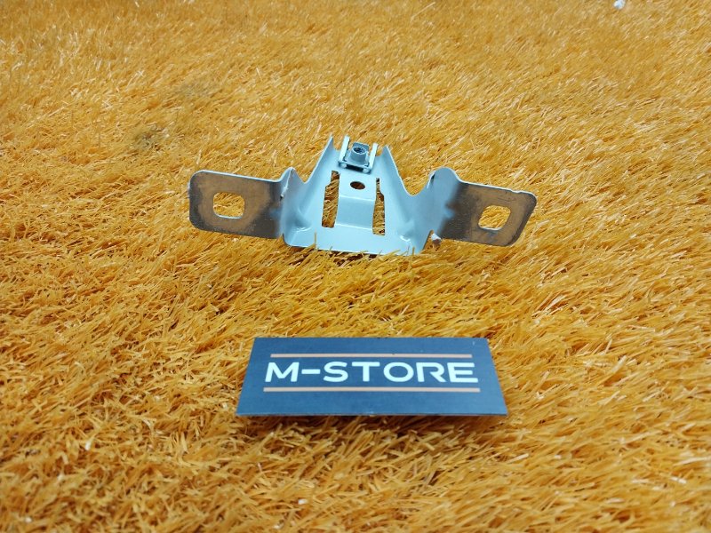 крепление крыла, 860 рублей, Красноярск