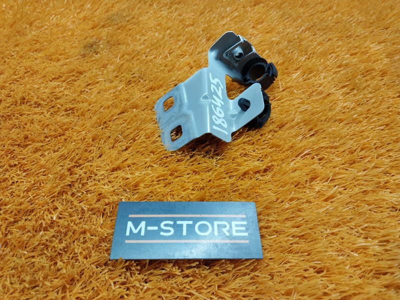 крепление крыла, 860 рублей, Красноярск