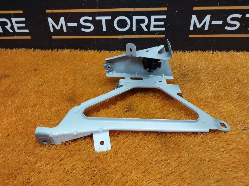 крепление крыла, 670 рублей, Красноярск