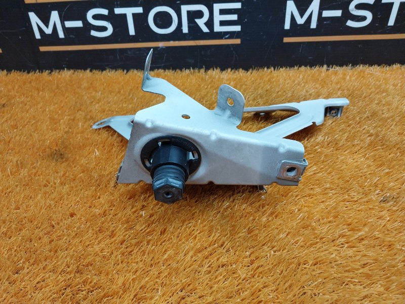 крепление крыла, 670 рублей, Красноярск