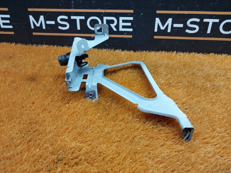 крепление крыла, 670 рублей, Красноярск