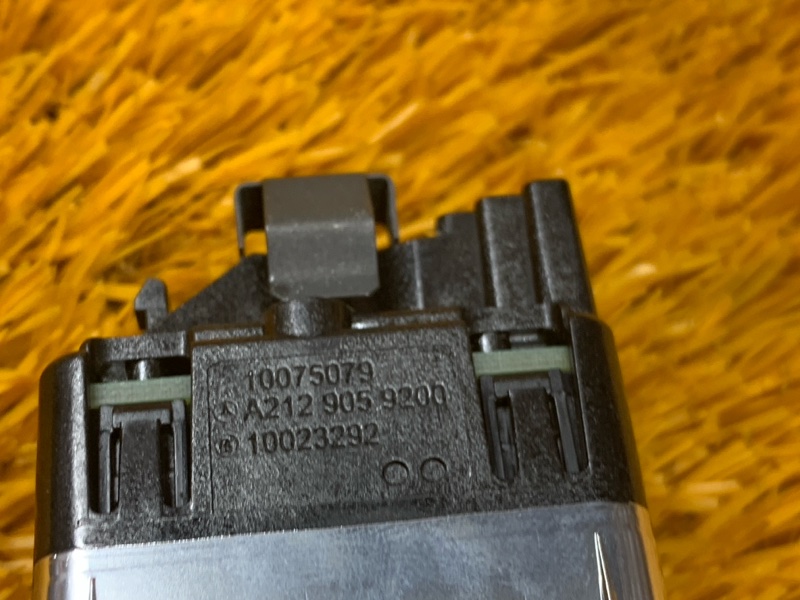 Кнопка открывания багажника, 350 рублей, Красноярск