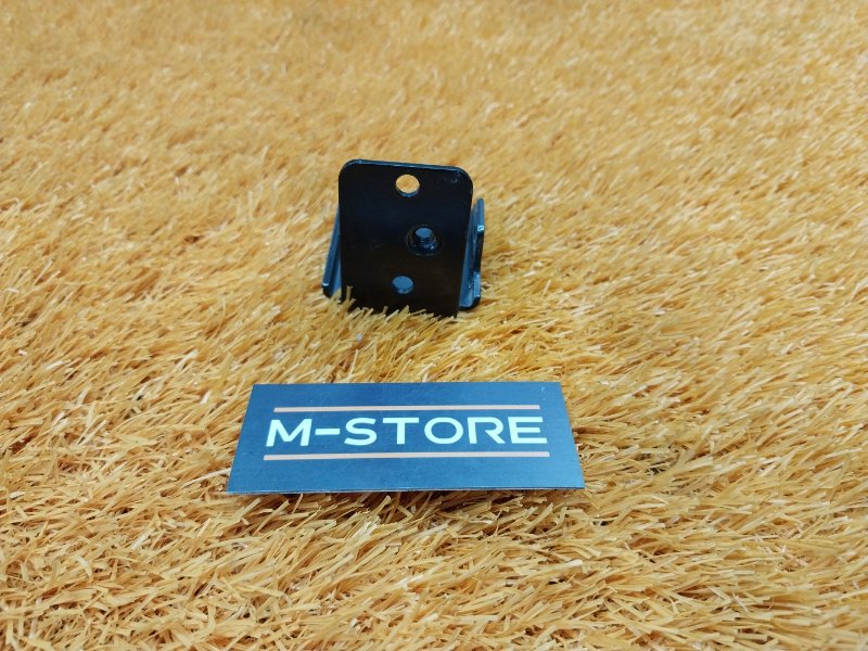 кронштейн, 200 рублей, Красноярск