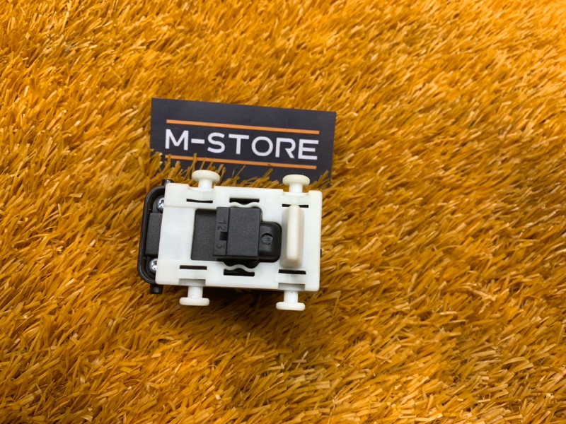 кнопка стеклоподъемника, 300 рублей, Красноярск