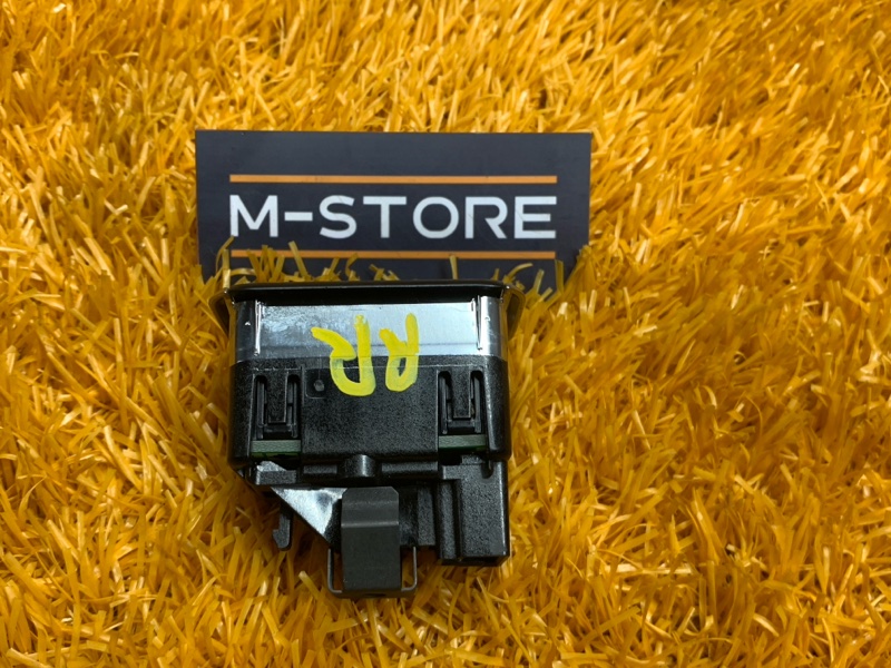 кнопка стеклоподъемника, 300 рублей, Красноярск