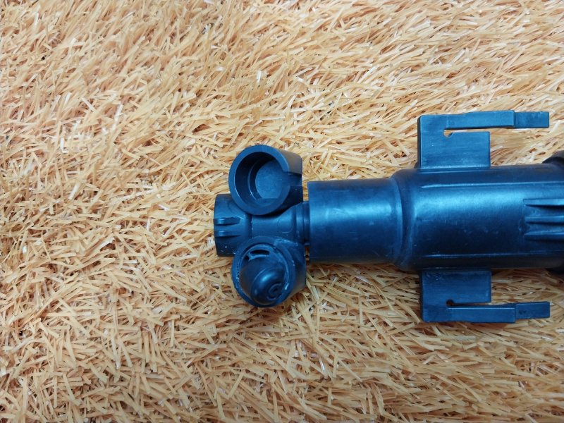 Форсунка омывателя фары, 1000 рублей, Красноярск