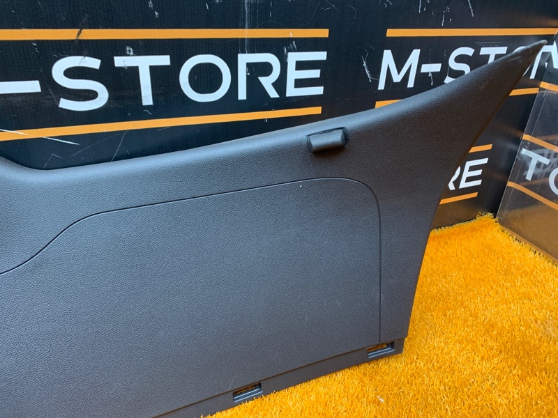 обшивка двери багажника, 2540 рублей, Красноярск