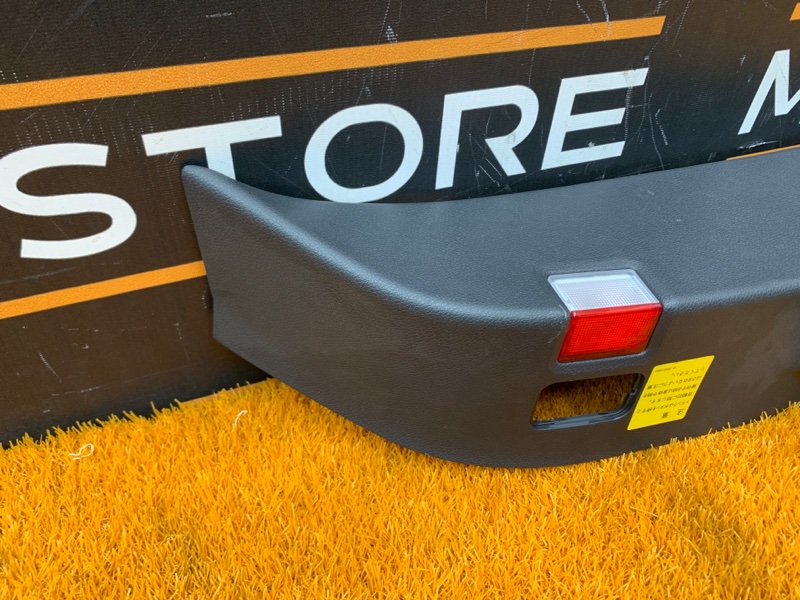 обшивка двери багажника, 1920 рублей, Красноярск