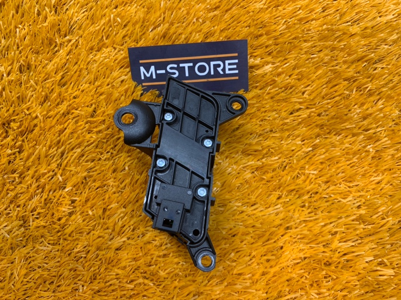 Кнопка центрального замка, 500 рублей, Красноярск