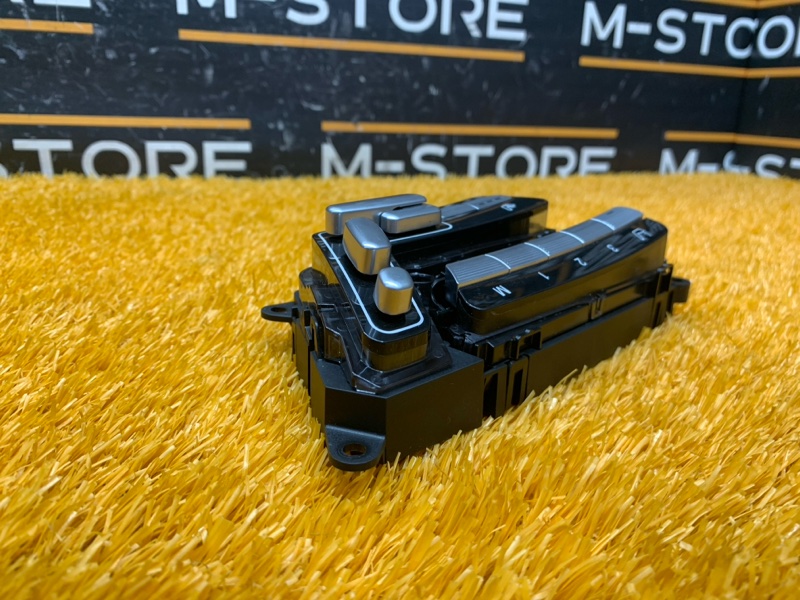 блок управления сиденьем, 2000 рублей, Красноярск