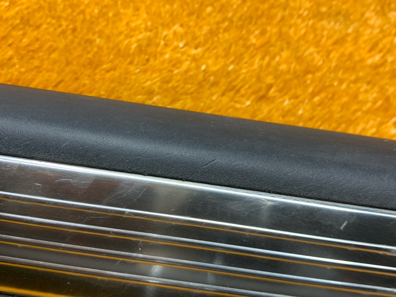 Накладка на порог салона, 3800 рублей, Красноярск