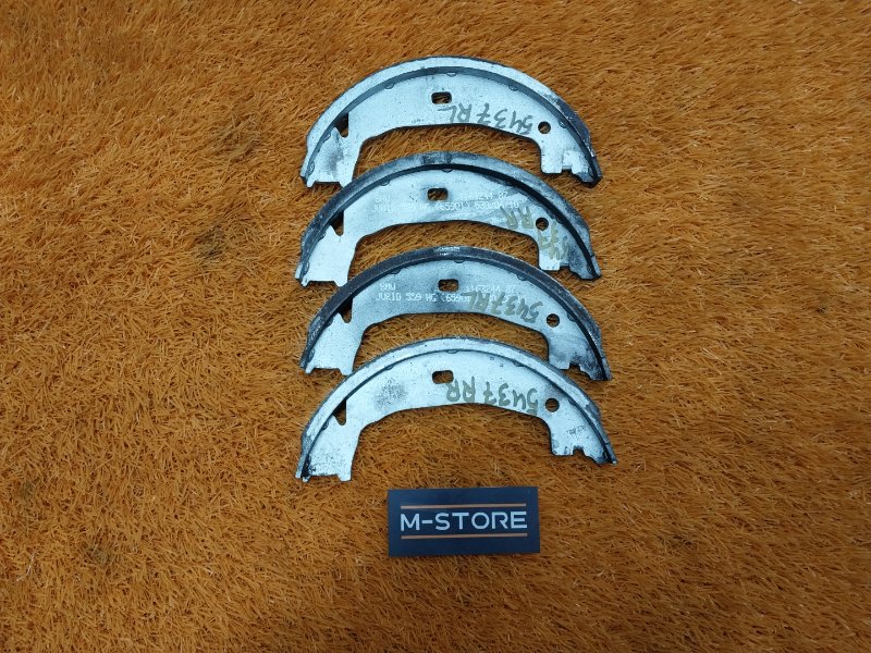 Колодки ручника, 500 рублей, Красноярск