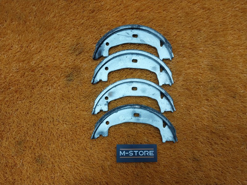 Колодки ручника, 500 рублей, Красноярск