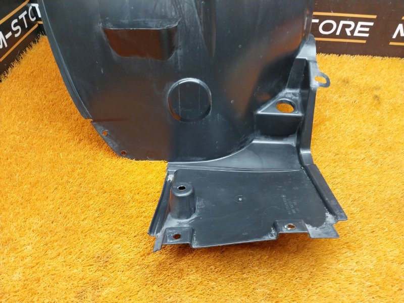 подкрылок, 1200 рублей, Красноярск