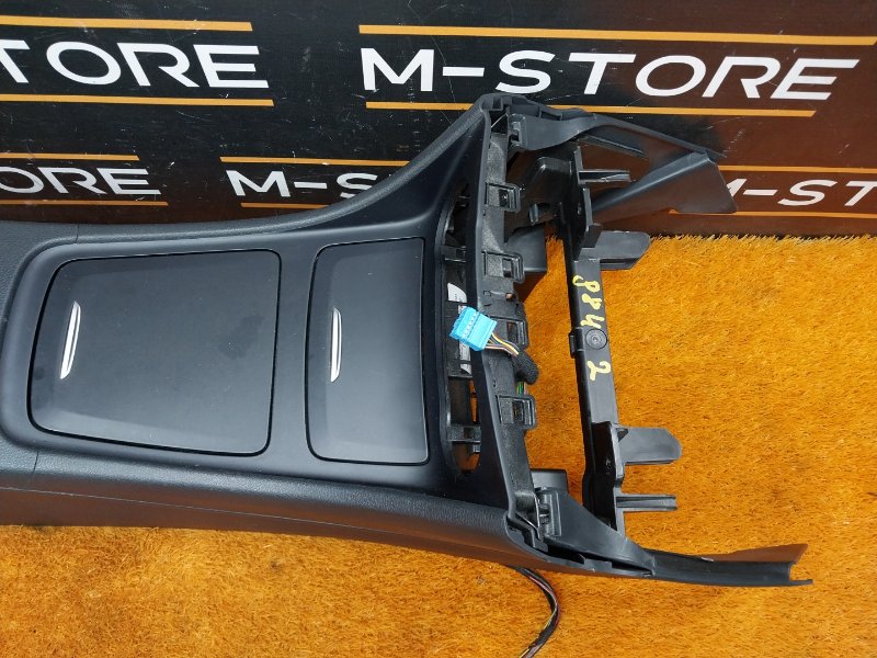 подлокотник, 9630 рублей, Красноярск