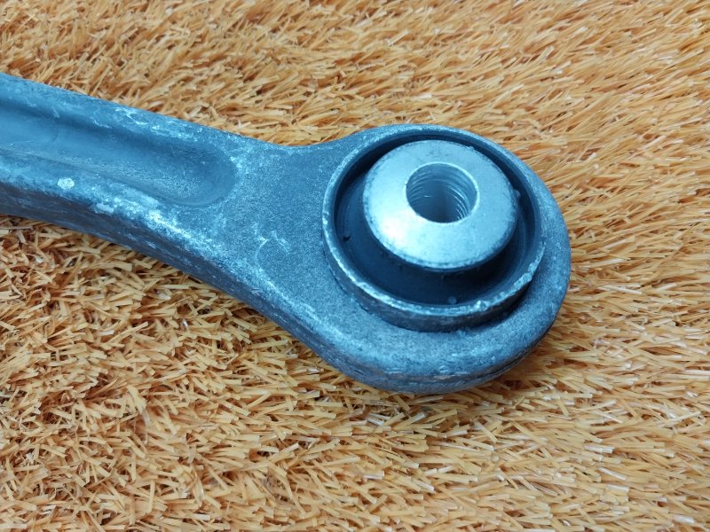 Рычаг подвески верхний, 960 рублей, Красноярск