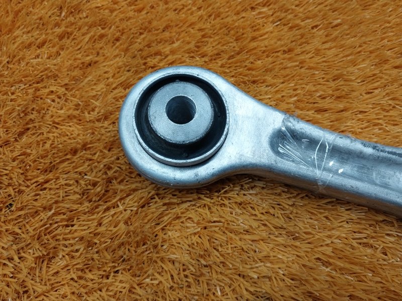 Рычаг подвески верхний, 960 рублей, Красноярск