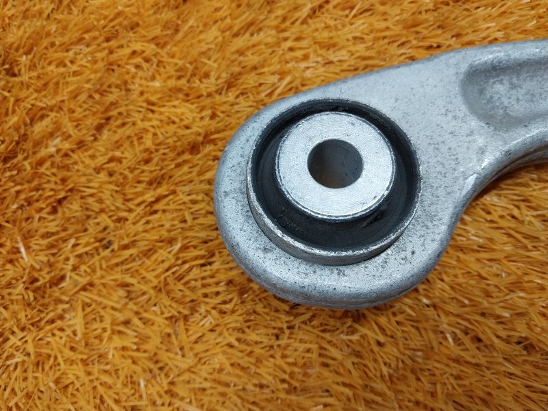 Рычаг подвески верхний, 960 рублей, Красноярск