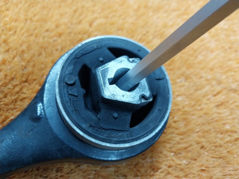 Рычаг подвески нижний, 500 рублей, Красноярск