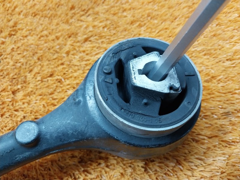 Рычаг подвески нижний, 1000 рублей, Красноярск