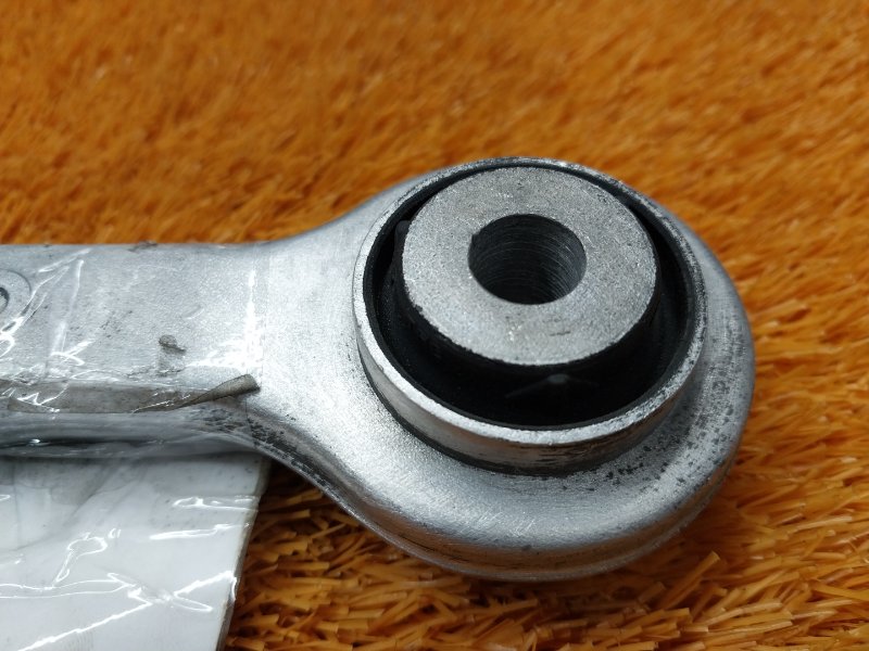 Рычаг подвески верхний, 960 рублей, Красноярск