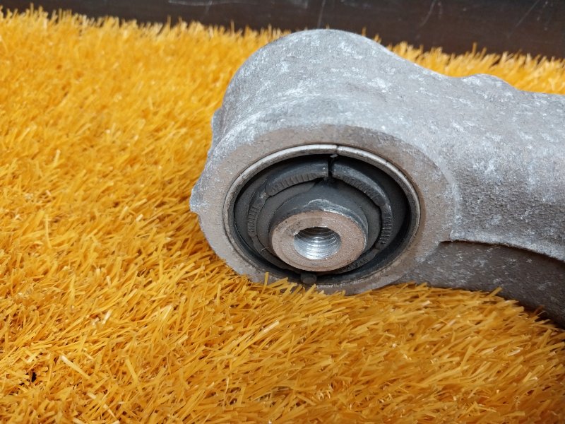 Рычаг подвески нижний, 1000 рублей, Красноярск