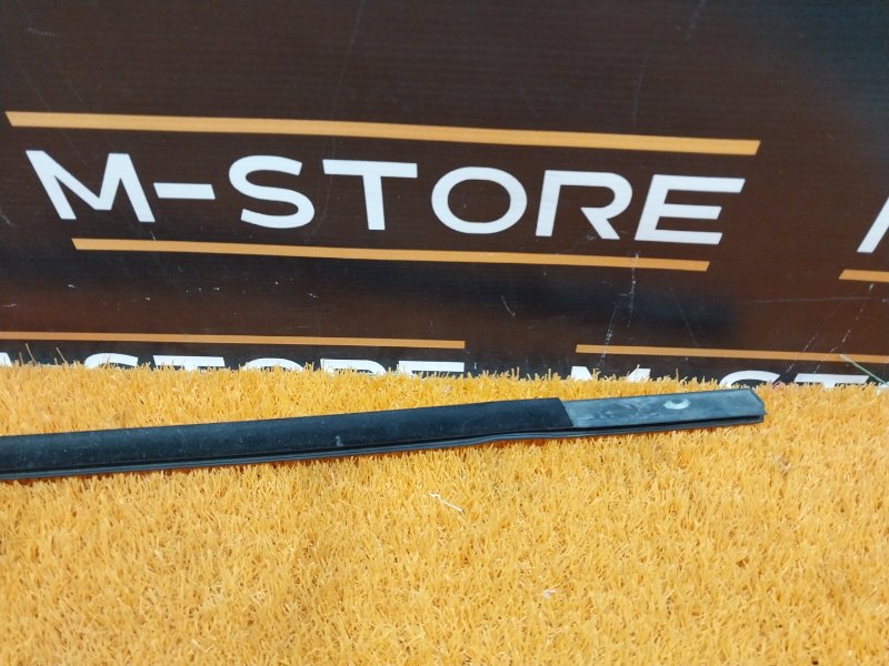 Молдинг стекла внешний, 350 рублей, Красноярск