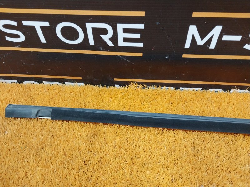 Молдинг стекла внешний, 480 рублей, Красноярск